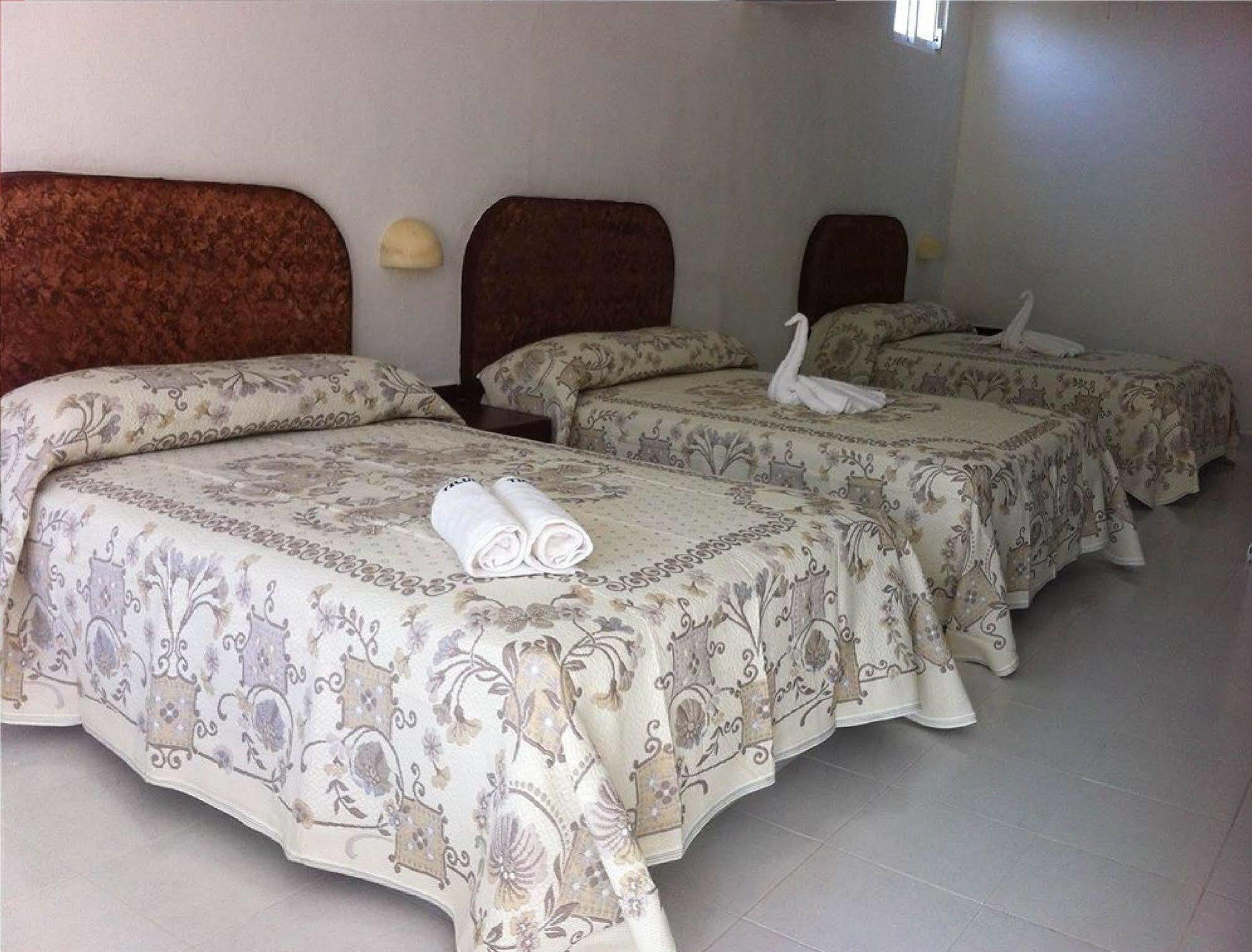 Hotel Ticuch Melida Plaza Cancun Exterior photo